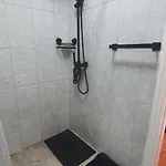 Bougainvillea House 蓬塔杜帕戈