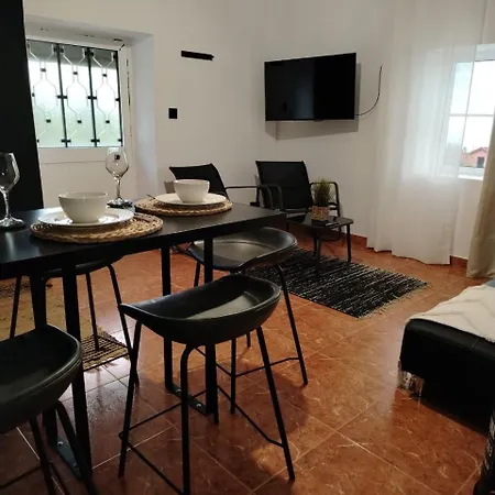 בית נופש Bougainvillea House