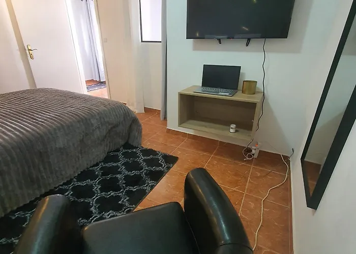 Bougainvillea House * Ponta do Pargo