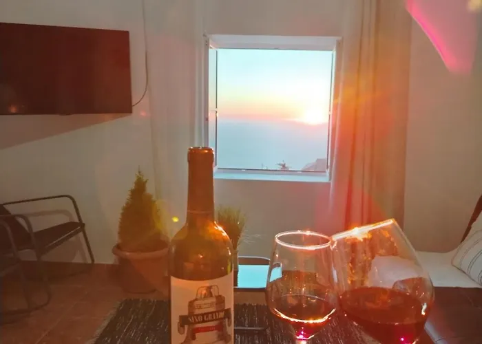 Bougainvillea House * Ponta do Pargo